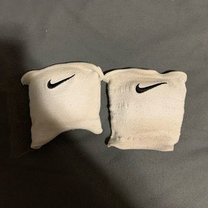 🚨ACCEPTING FIRST OFFER🚨